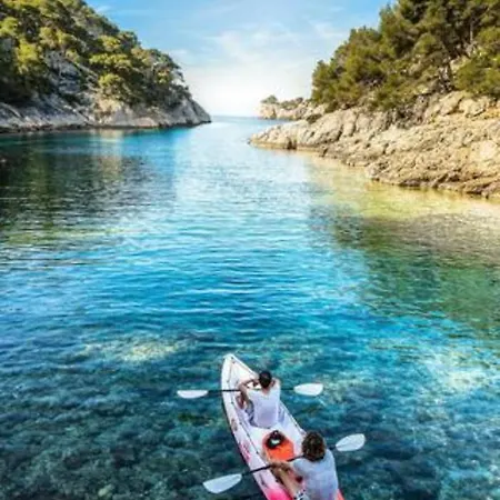 Daire La Maison De Doms Avec Jacuzzi Et Vue Cassis