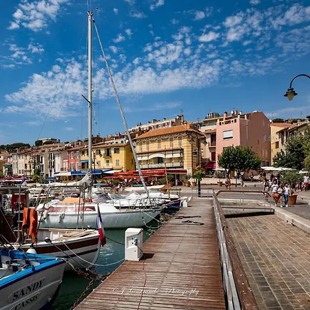 Daire La Maison De Doms Avec Jacuzzi Et Vue *