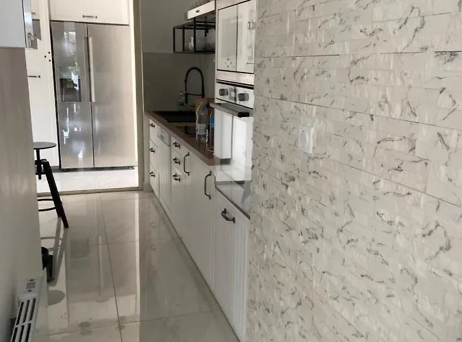 La Maison De Doms Avec Jacuzzi Et Vue Appartamento *