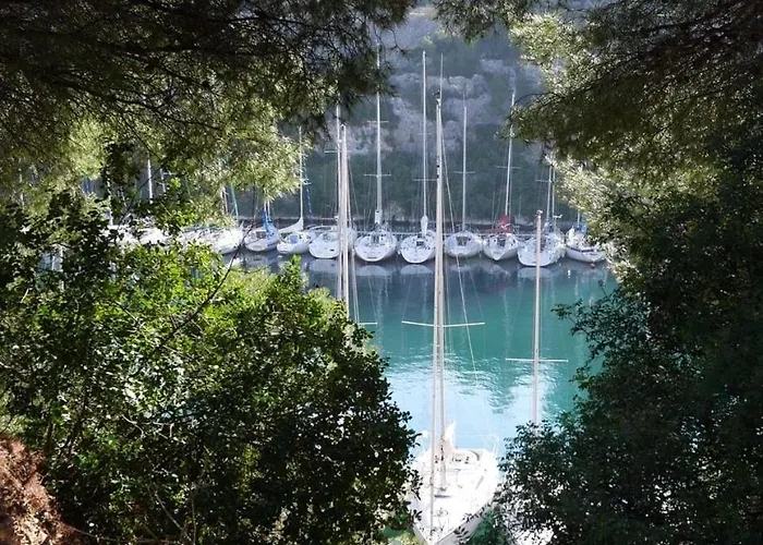 La Maison De Doms Avec Jacuzzi Et Vue Cassis