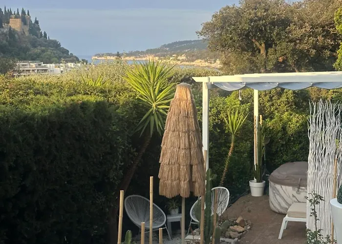 La Maison De Doms Avec Jacuzzi Et Vue