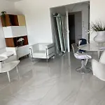 La Maison De Doms Avec Jacuzzi Et Vue Apartmán