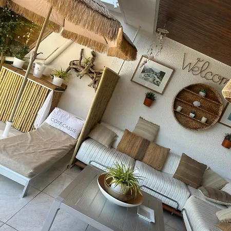 La Maison De Doms Avec Jacuzzi Et Vue Apartment